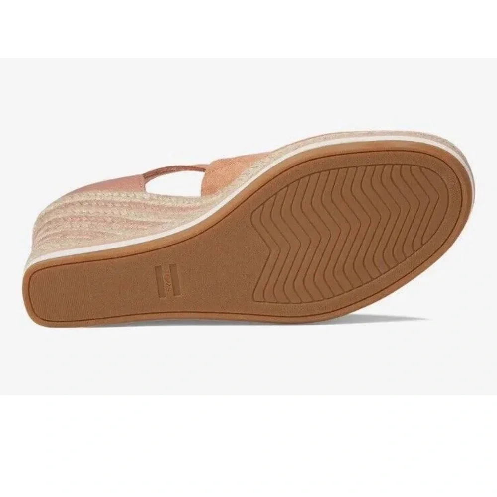 NWT Tom’s Marisol Suede Espedrille Wedge Sandals in Soft Orange Size 9